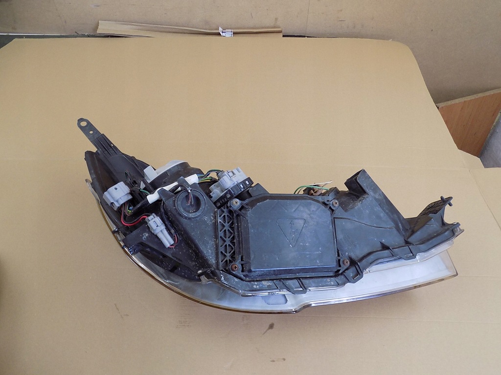 фото №7, Лампа левый перед передняя subaru legacy v outback 100-20064 ксенон 0ryginał