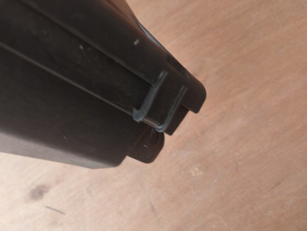 фото №9, Bmw e90 e91 корпус фільтра повітря 7797467