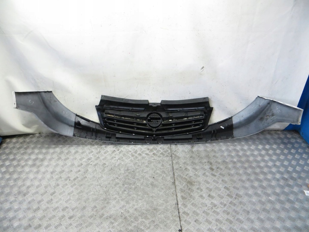 фото №7, Opel vivaro решітка радіатора решітка радіатора бампера 06-