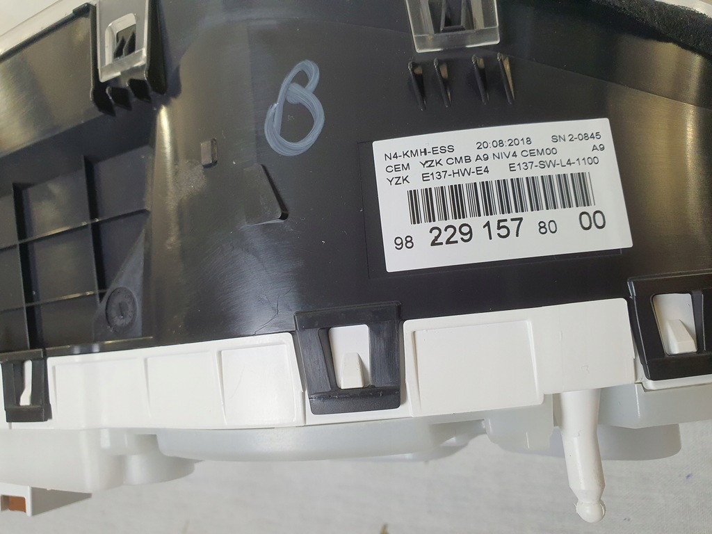 фото №5, Счетчик приборная панель peugeot 2008 9822915780 208