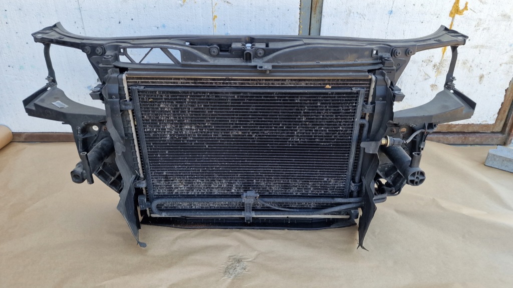 фото №1, A4 b7 3.2 pas передний усилитель передний autom