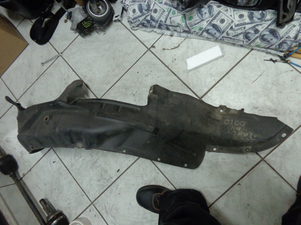 фото №1, Mazda premacy 2001-2005 підкрилок праве перед oryg.