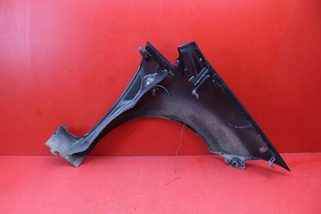 Крила лівий перед передній szary fiat linea 06-12 Зі Шроту