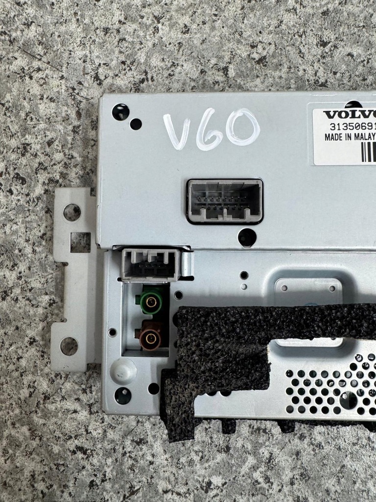 фото №7, Дисплей экран навигации volvo s60 ii v60 i 2011-2018 31350691