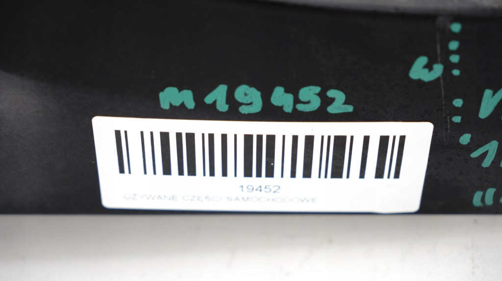 фото №7, Крила правий перед vw touran 1t3 10-16r lc9x