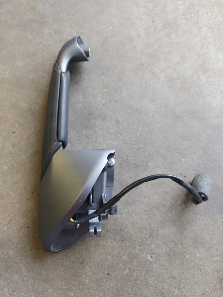 фото №4, Ручка ручка оббивка двері правий перед ferrari 488