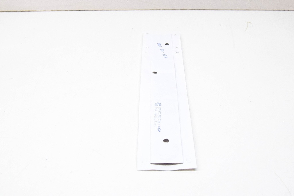 фото №7, Vw transporter v емблема na задня кришка багажника новий оригінальний 7h98536