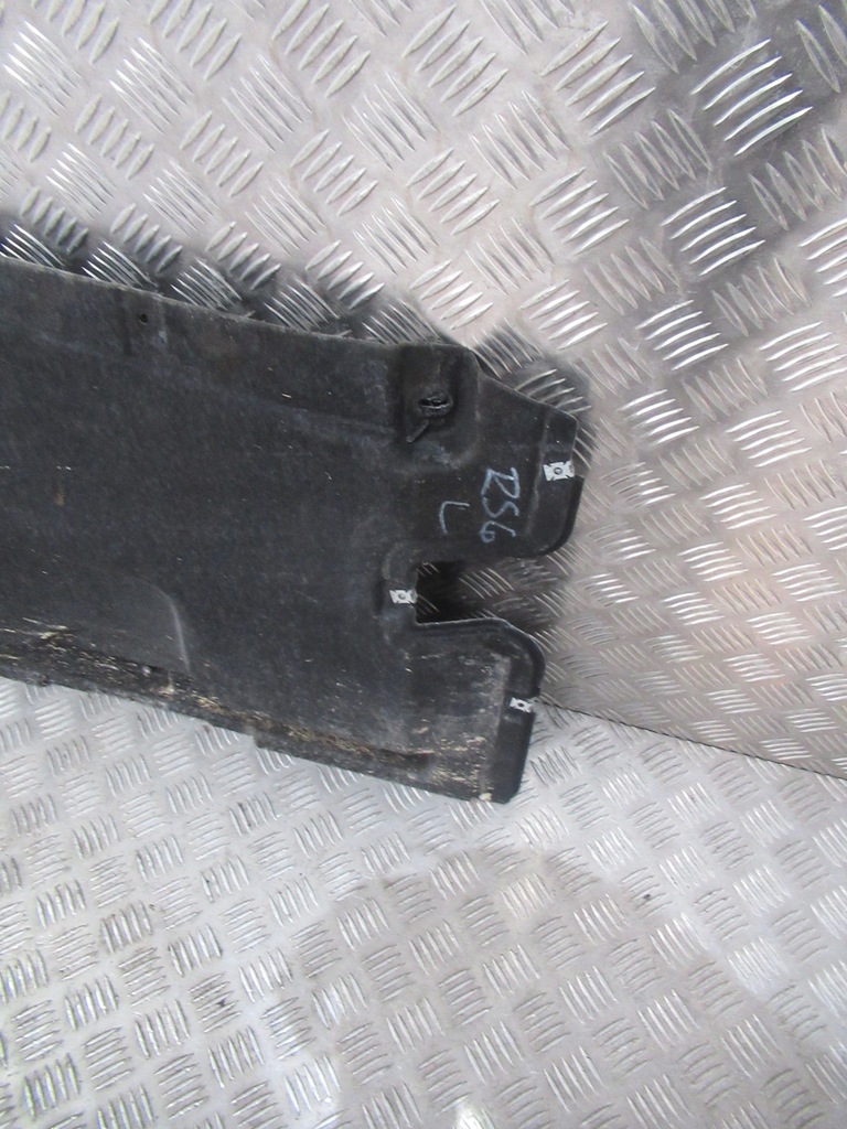 фото №6, Audi rs6 a6 a7 c8 4k плита защита подвеска левая правая 4k0825208 4k0825207