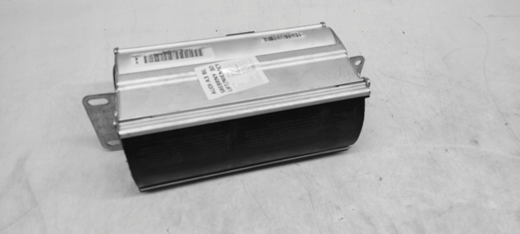 фото №1, Audi a3 8l подушка повітряна пасажира подушка безпеки 8l0880202e