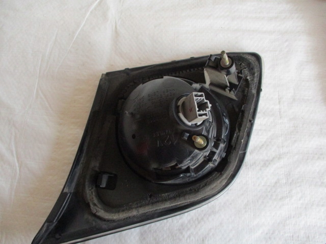 фото №3, Mazda 3 bk hb лампа задняя левая w крышка