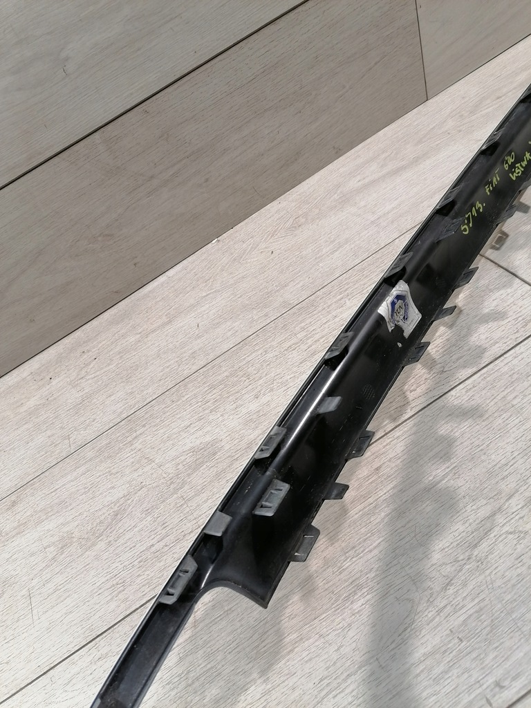 фото №9, Fiat 500 молдинг бампер задня 735642349