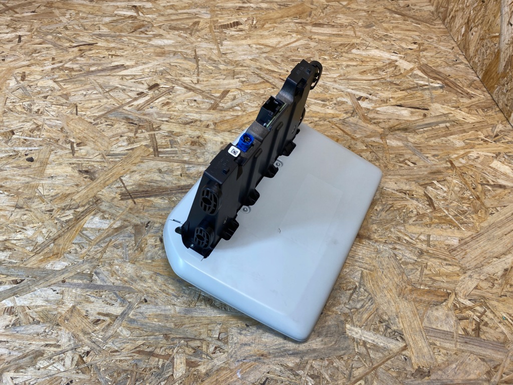 фото №7, Радио навигация gps navi экран дисплей vw id.3 id3 10a919605l 2019-