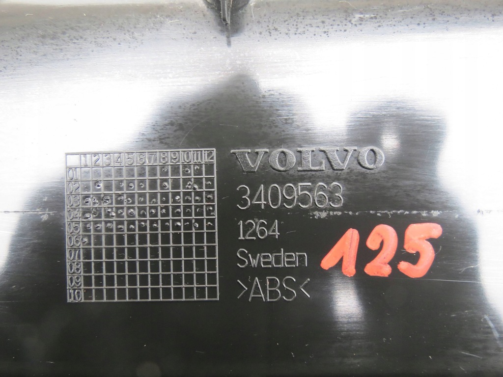 фото №9, Бардачок пасажира volvo xc90 v8 4.4 3409563 молдинг drewno dekor