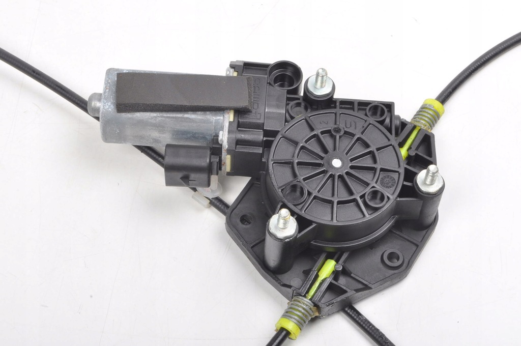 фото №8, Ferrari california 4.3 подъемник механизм стекло правый перед 69844700