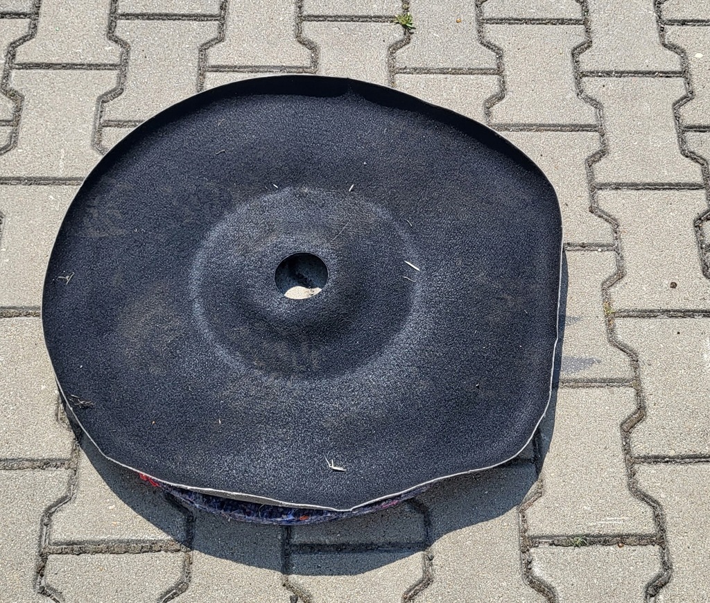 фото №1, Обшивка колеса багажника talisman kombi renault оригінальний номер 849302310r