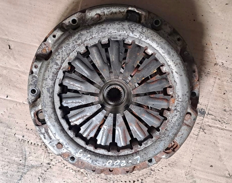 фото №9, L200 2.5 td колесо двомасовий притиск комплект pajero