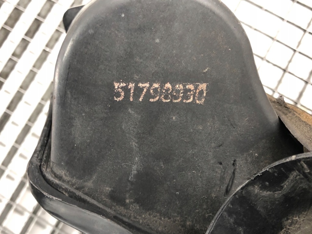 фото №5, Корпус фильтра воздуха fiat panda ii 51798930 1.3 70km