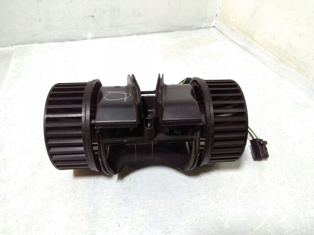 фото №1, Воздуходувка обдув chrysler pacifica 790836l