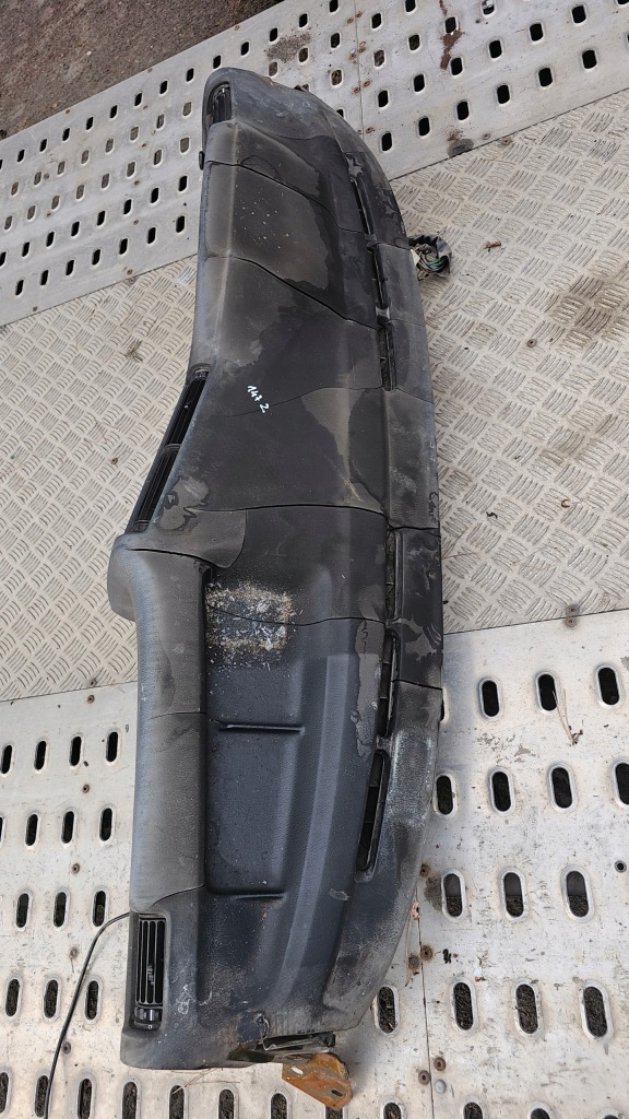 фото №1, Панель приладів приладова bmw e30 пошкоджена