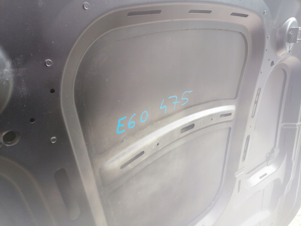 фото №7, Капот bmw e60 e61 колір 668