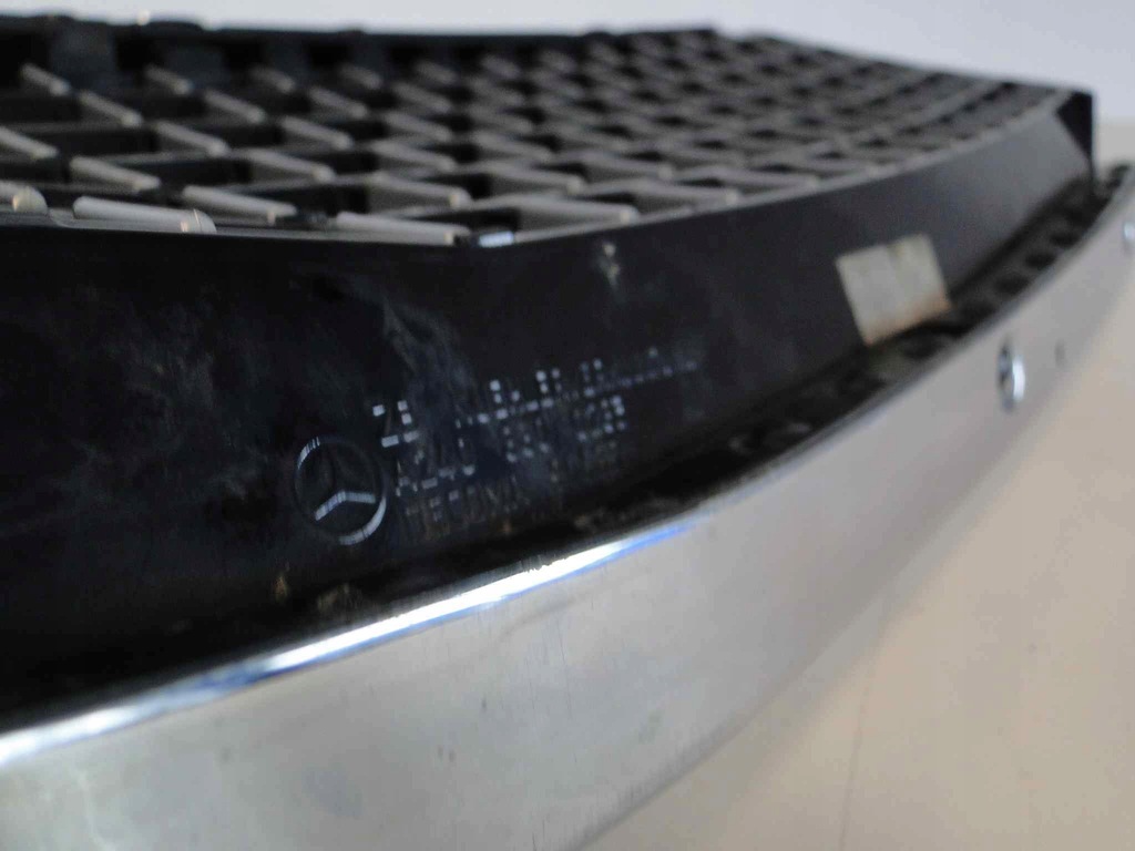 фото №13, Maybach 240 57 57s 62 решётка радиатора решётка радиатора оригинал 2002-