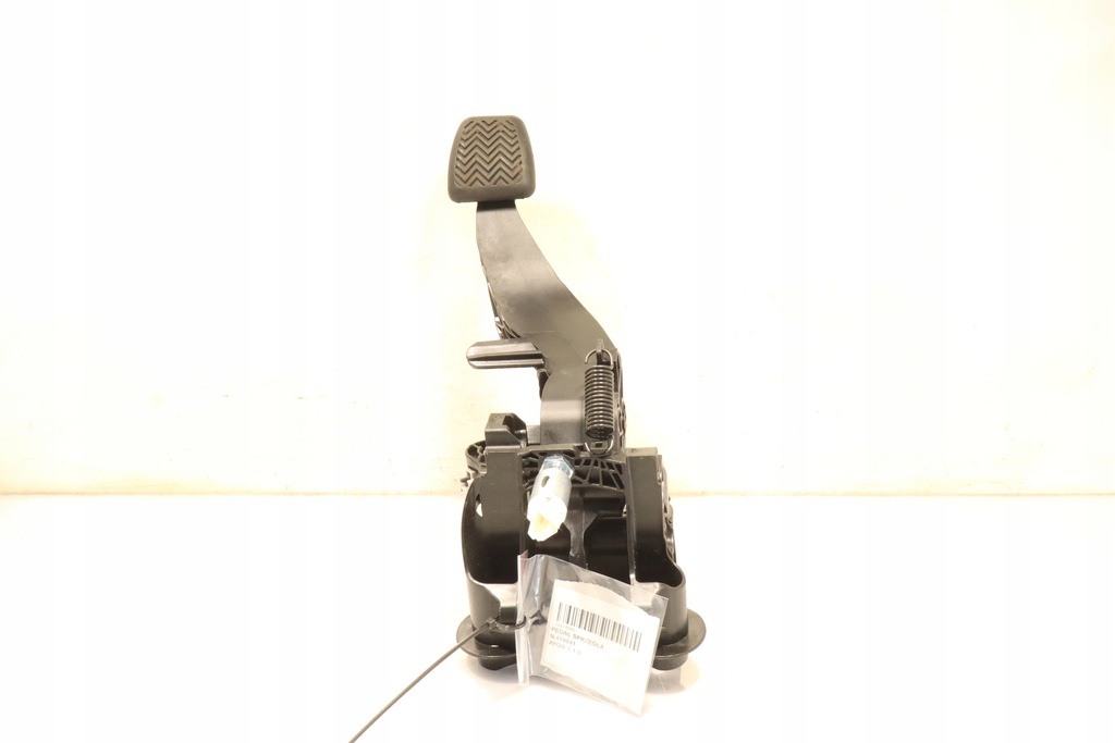 фото №1, Педаль сцепления toyota aygo x 1.0