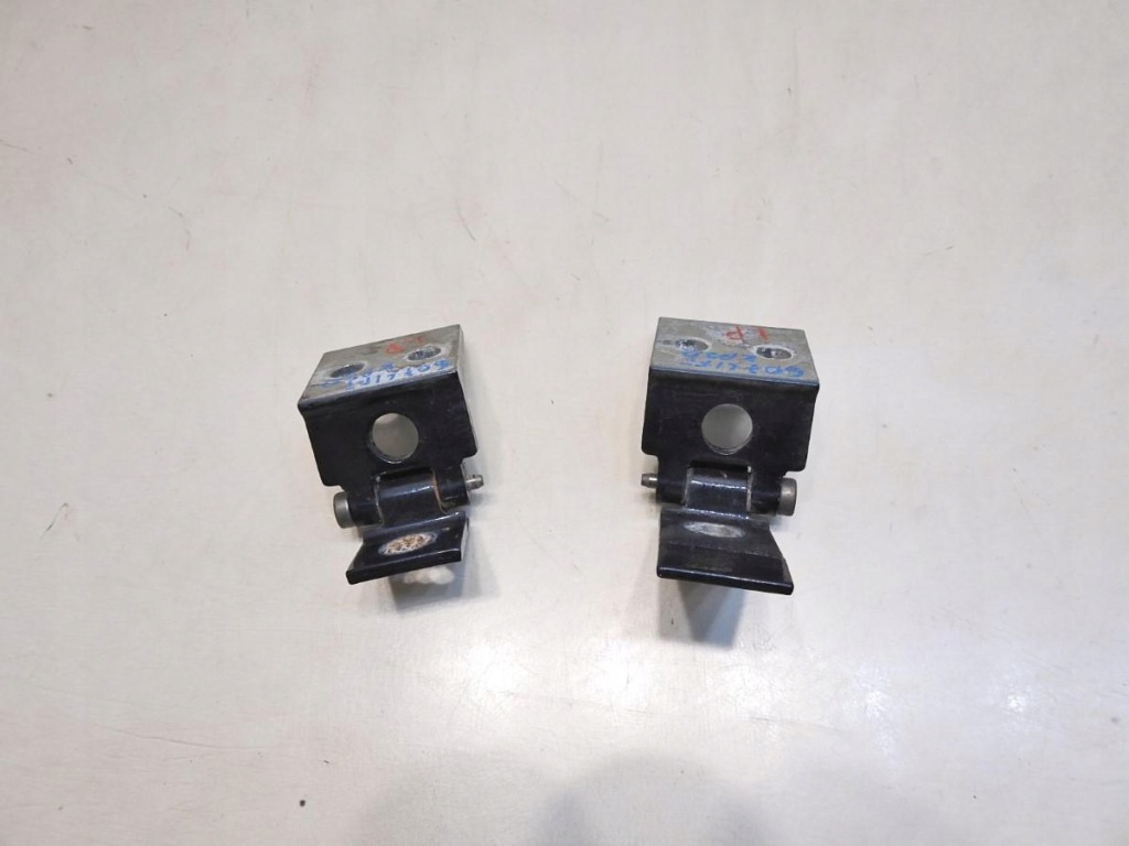 фото №3, Петля петли дверь левый перед kpsd peugeot 607 lift