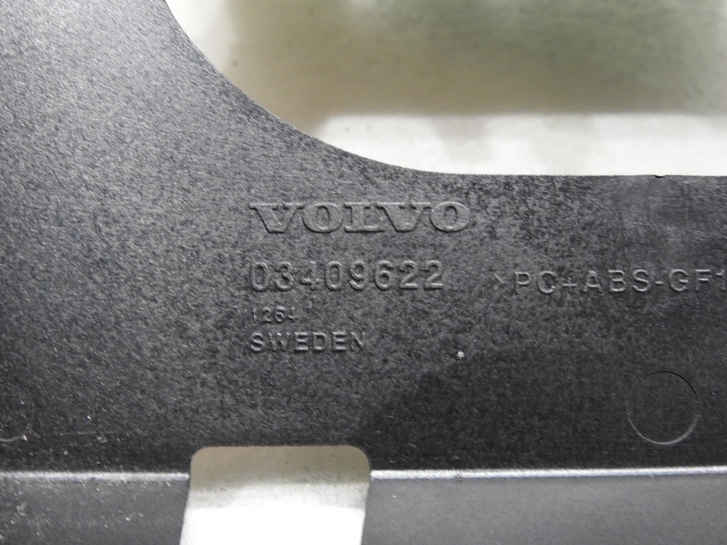 фото №8, Каркас рамка радио volvo xc90 i