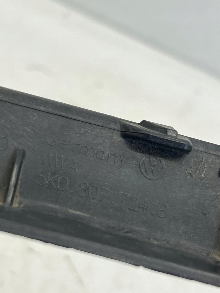 фото №6, Vw golf vi напрямна бампера правий перед 5k0807724