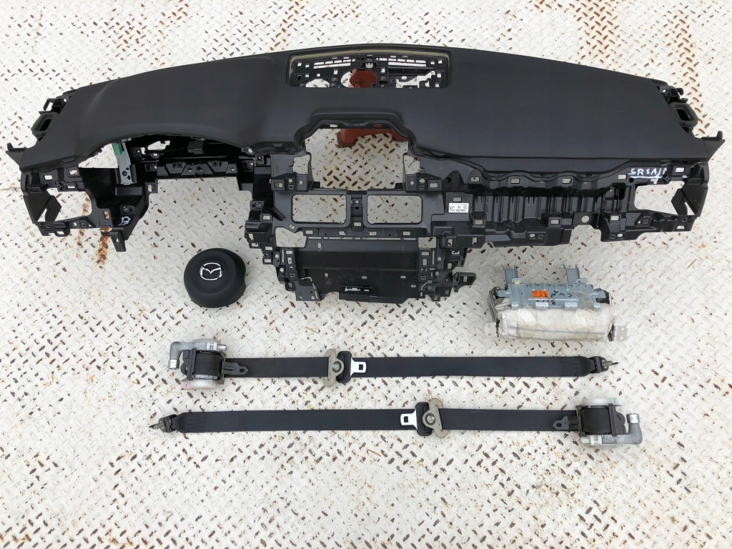 фото №1, Mazda cx5 приборная панель приборная панель консоль подушки безопасности ремни