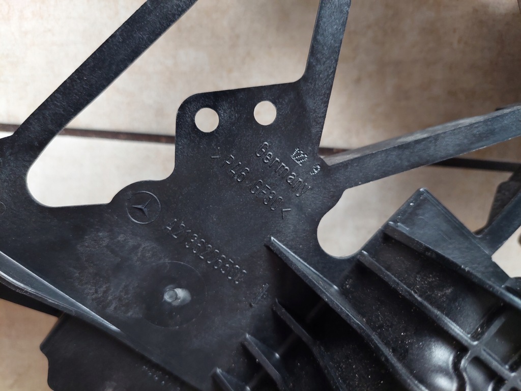 фото №9, Pas передний - панель фары поперечина - mercedes e klasa w213