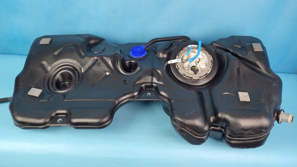 фото №10, Bmw 2' f44 218d gran coupe 2.0 дизель бак топлива 7465134 насос 7300466