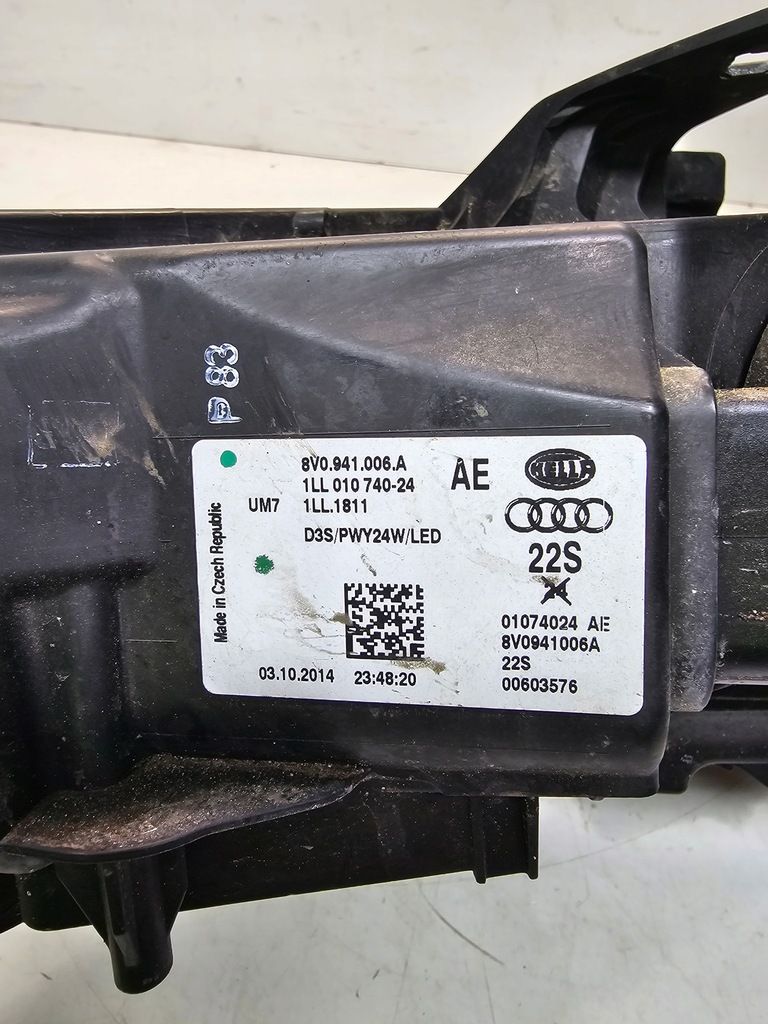 фото №13, Фара ксенон led правий audi a3 8v 8v0941006a uk