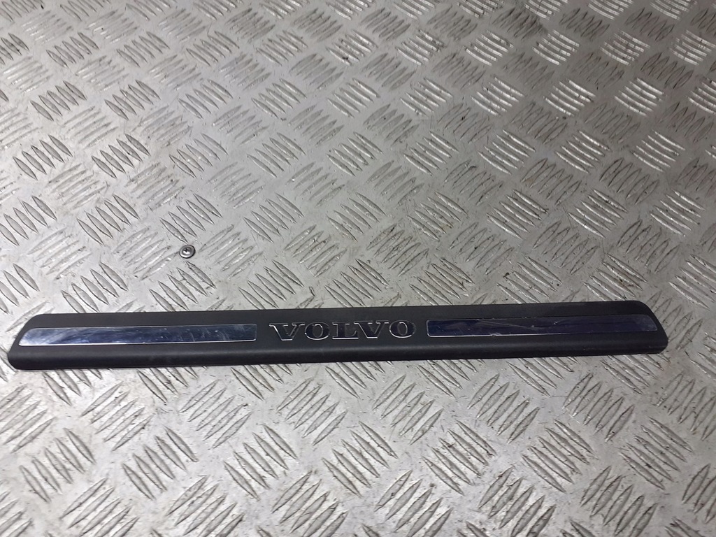 фото №1, Молдинг поріг права volvo v70 ii 09178405