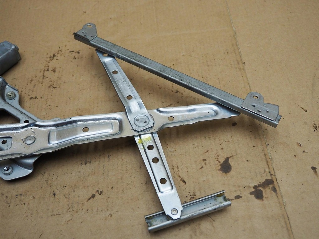 фото №12, Subaru legacy iii 02r левый перед механизм стекло