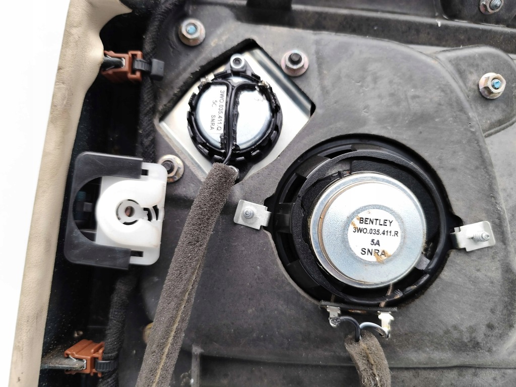 фото №8, Bentley continental flying spur обшивки / обшивка дверь задних левый 2005