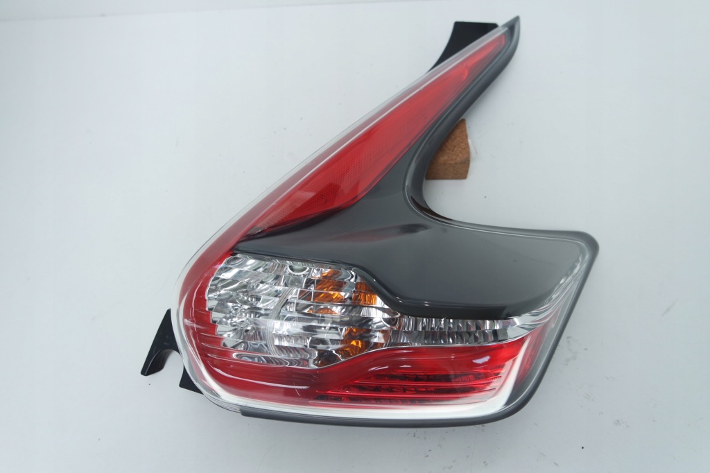 фото №1, Nissan juke i f15 lift лампа задня права l90132964