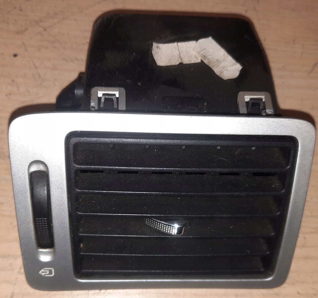 фото №1, Решётка обдув левая peugeot 307 9634499077