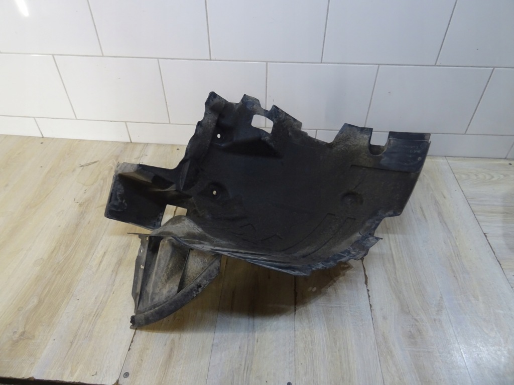 Подкрылок перед правое mercedes sprinter a9076842802 оригинал a907 с Разборки