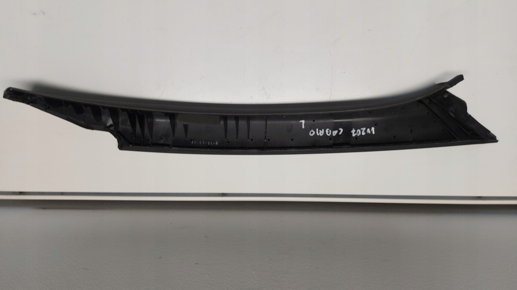 Mercedes w207 кабріолет  захист стійка скло передньої Недорого