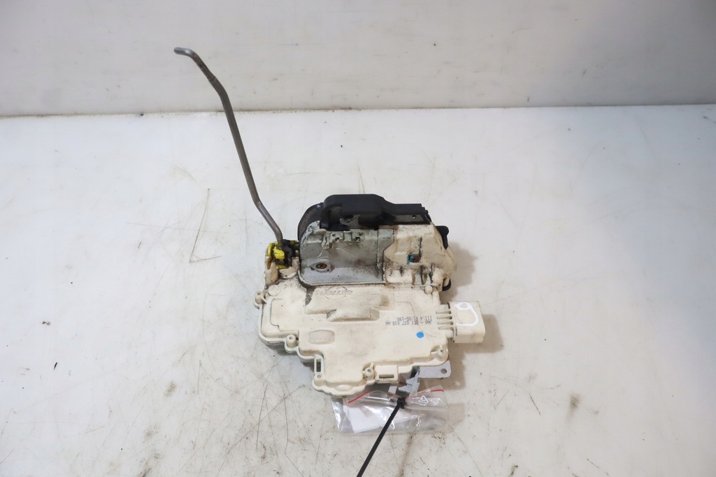 фото №1, Замок левый перед дверь audi a4 b7