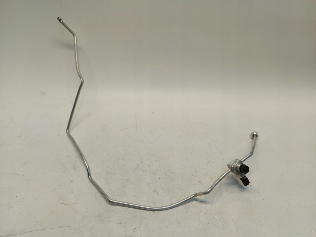 фото №1, Toyota yaris cross шланг кондиционера 88710-k0050