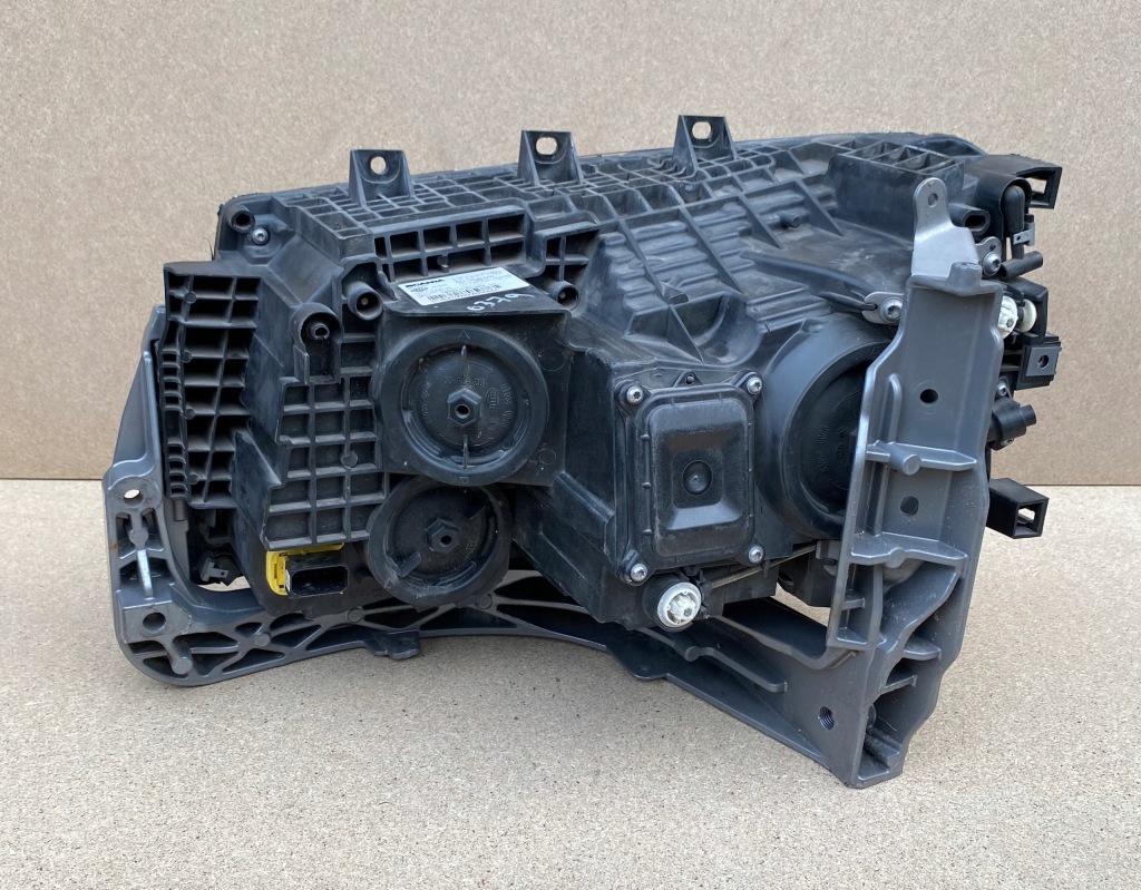 фото №2, Лампа h7 rh scania r s ngt 2674385