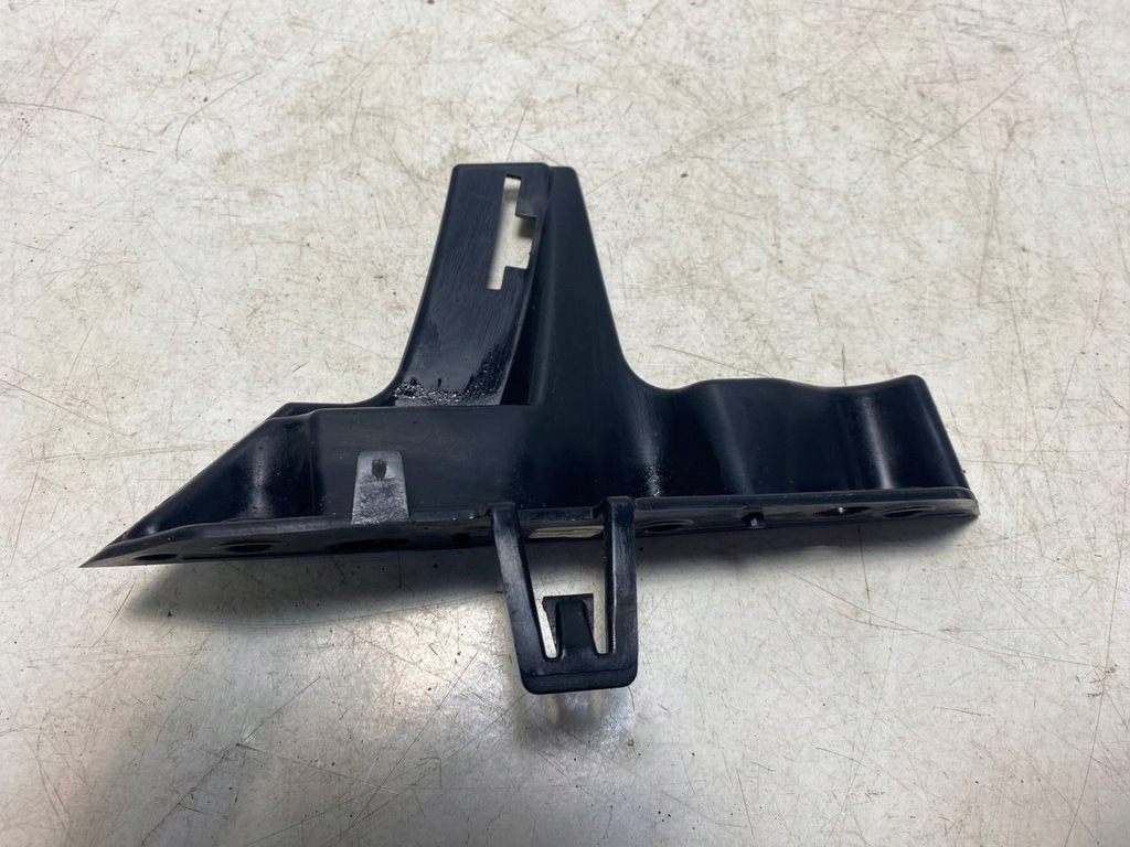 фото №1, Land rover range rover velar 2019 права сторона елементи кріпильні