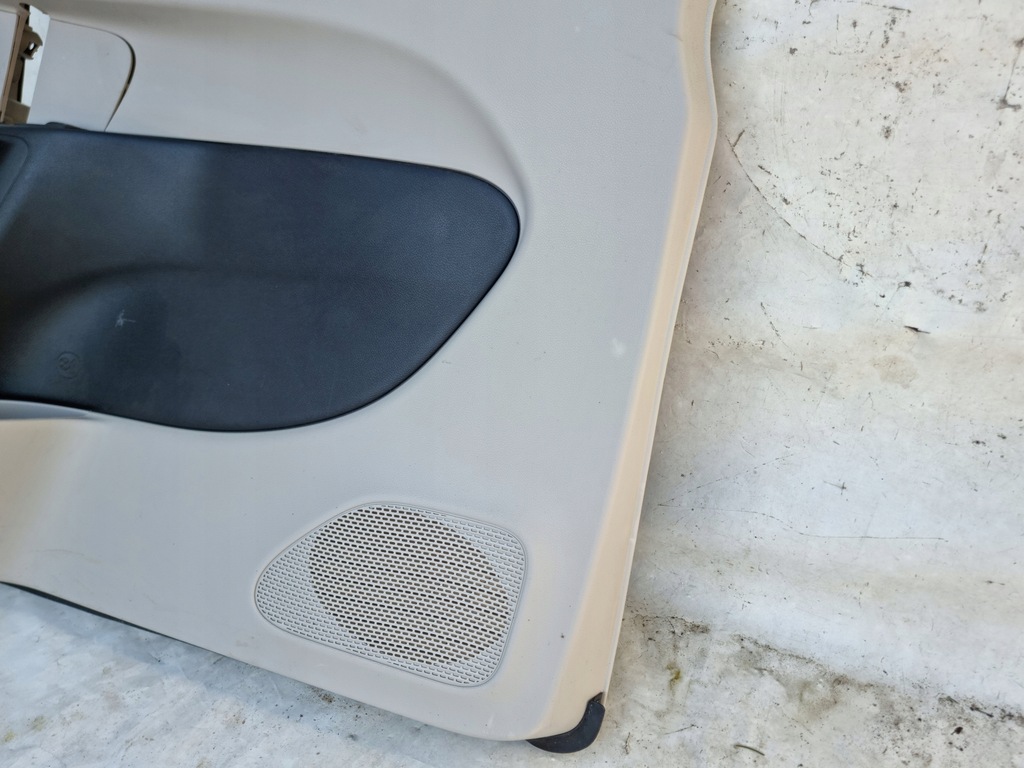 фото №6, Chrysler pacifica 3.6 обшивка дверь правый задняя пассажира 18r