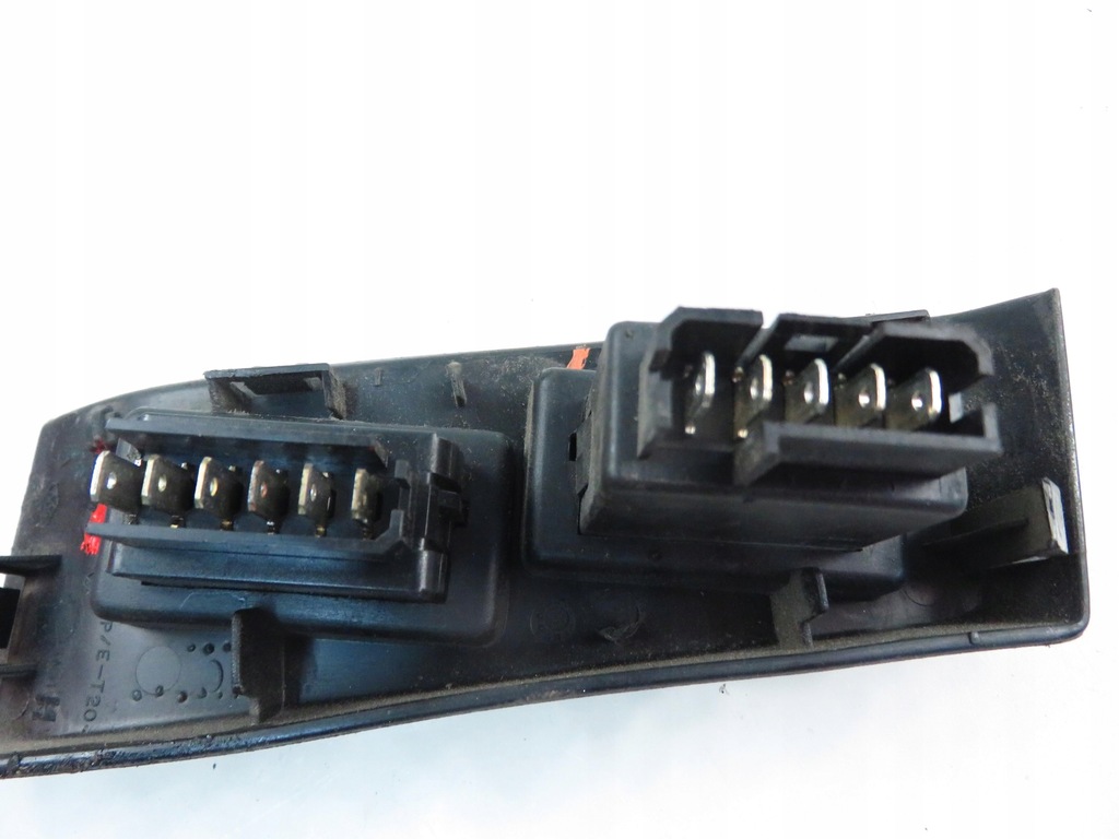 фото №7, Панель окон opel movano a 1999 8200110319