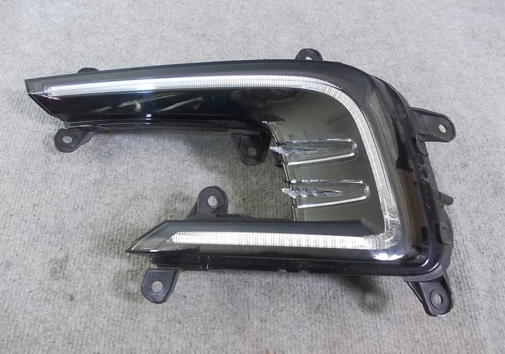 Купить Vw passat b8 gte фара drl правый  led 3g0941056