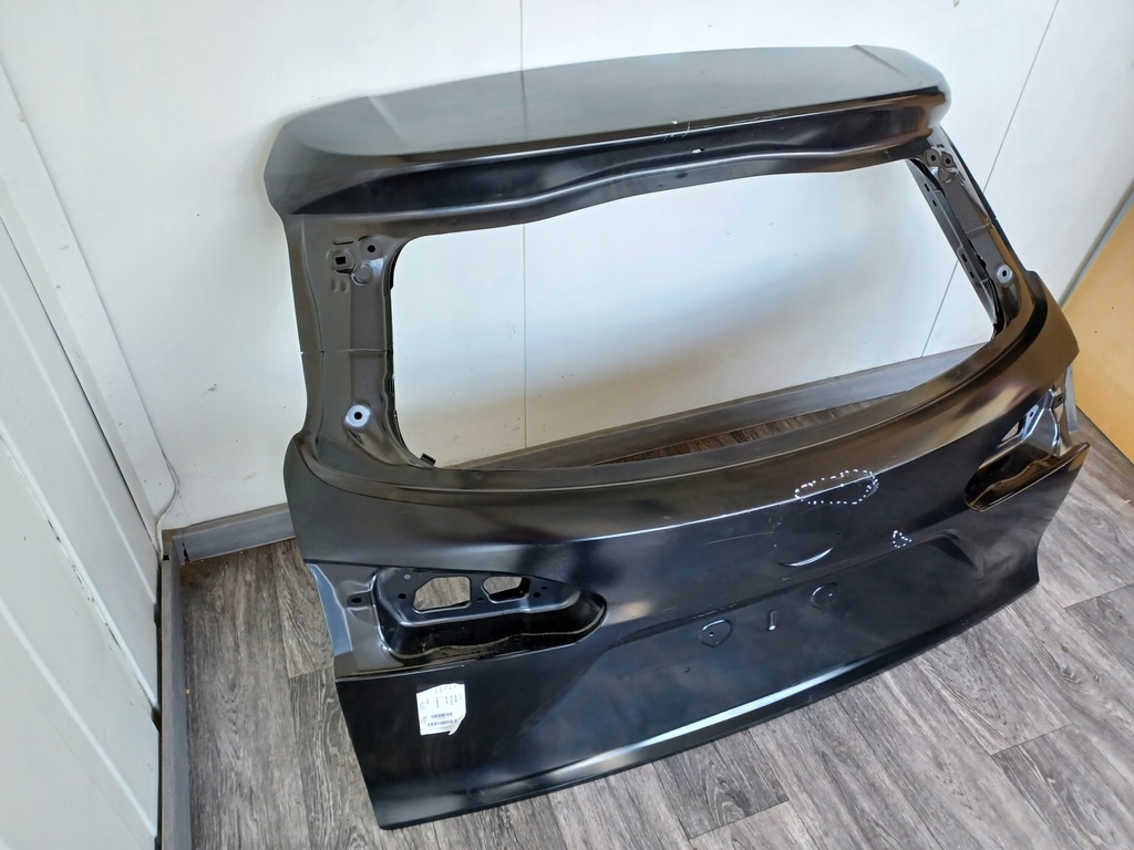 фото №7, Крышка багажника задняя задняя --- toyota corolla cross --- nowa оригинальная