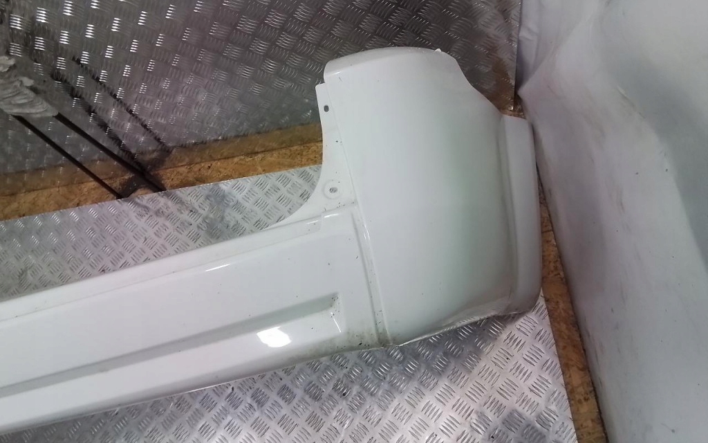 фото №7, Dodge grand caravan v бампер задня задній