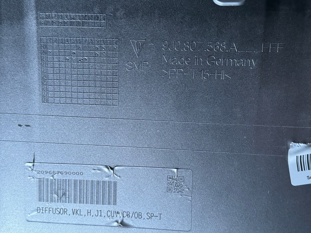 фото №9, Бампер задня задній дифузор накладка porsche taycan cross turismo 9j0807568a